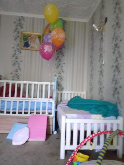 Продам манеж с матрацем