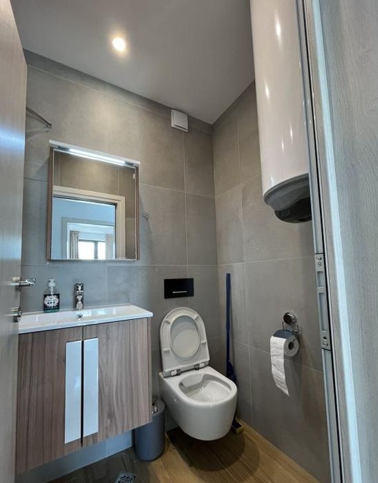 Дава се под наем Тристаен апартамент в Пловдив, Център - 120 кв.м за 612 € - Снимка #6