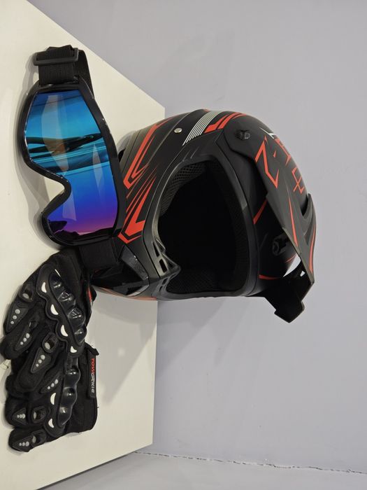 шлем состояние новый