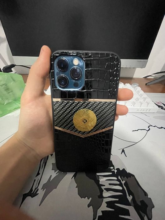 Iphone 12pro max в идеальном состояний