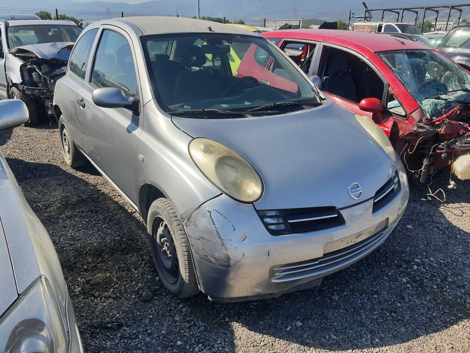 На части! Nissan Micra 1.2i