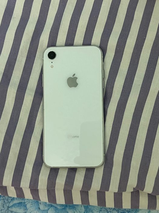 IPhone XR 30000 тг
