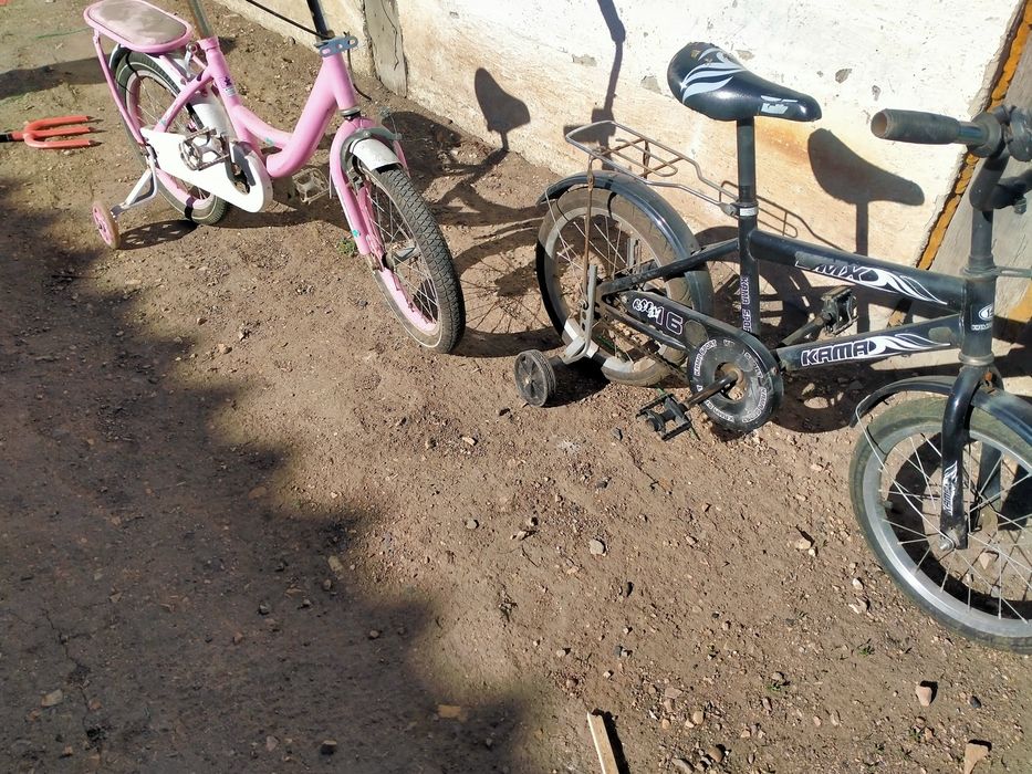 Продам два велика за 6000 оба