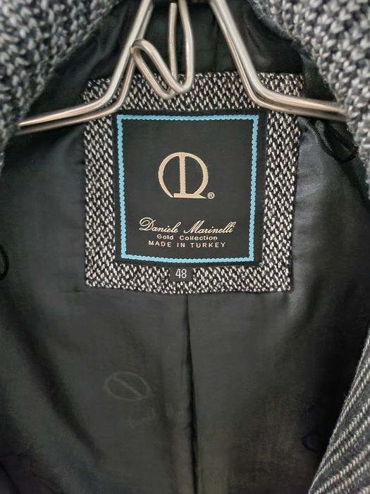 Продам пальто мужское.