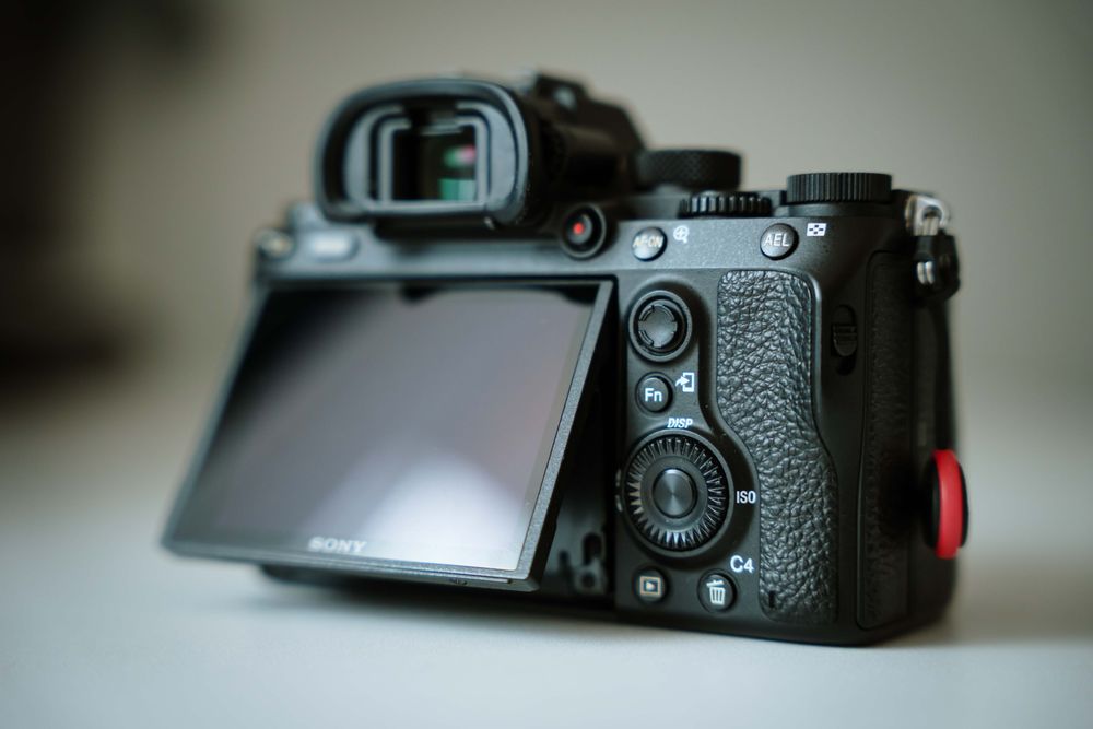 Aparat foto Sony A73 A7iii