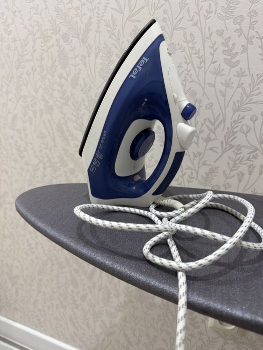 Продам утюг тефаль