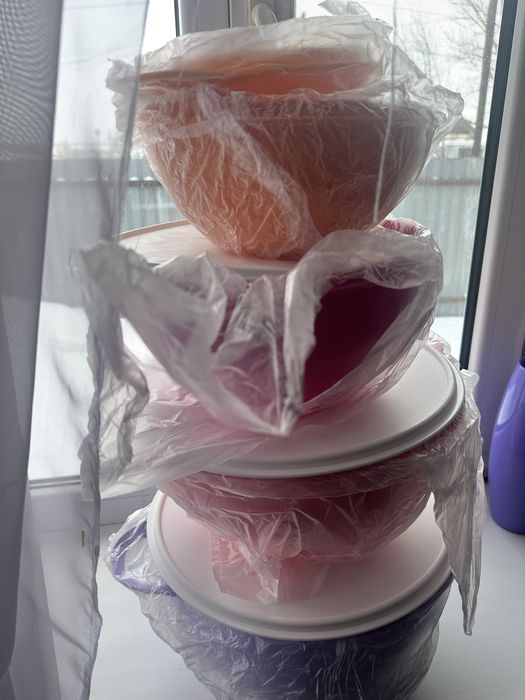 Продается отличный новый Tupperware набор