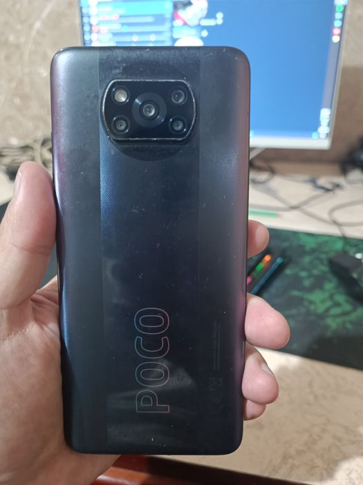 Pokko x3 pro sotiladi yangi Telefon olinganiga sotilyapti aybi yoq