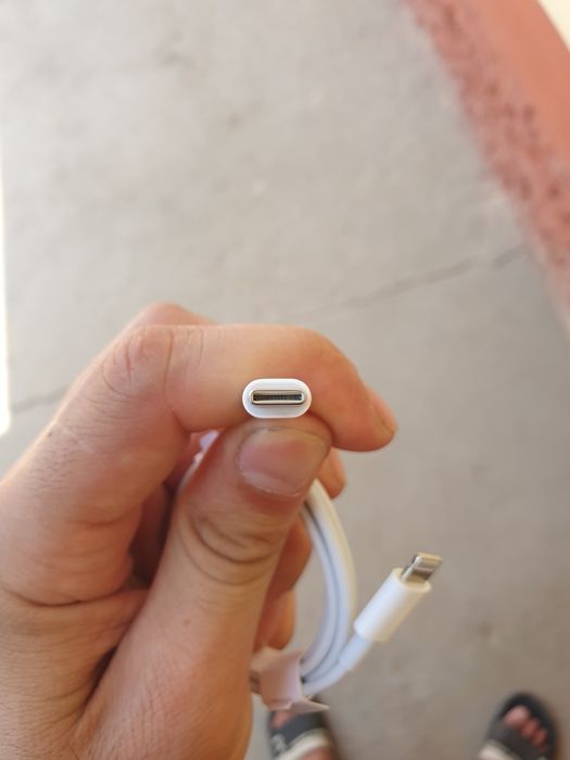 Iphone zaryadka orginal