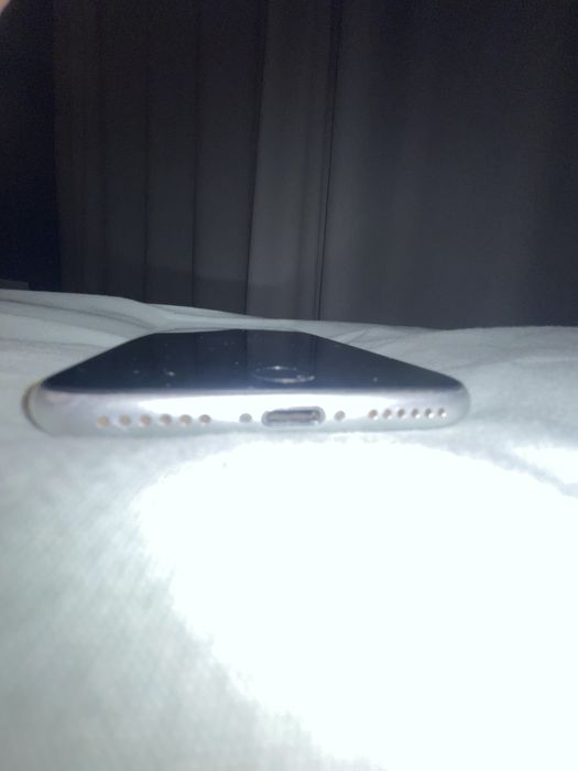 iPhone 8 64 гигабайта
