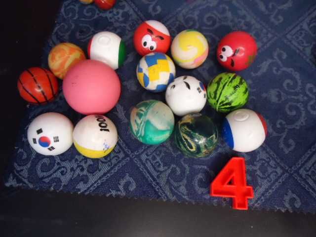 стъклени топчета,гуди,лимки, билички, сирийчета,сълзи, гумени топчета