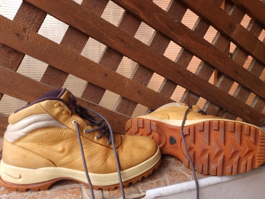Ghete de iarna din piele naturala,  Nike marimea 44