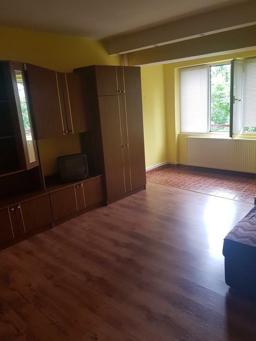 Inchiriere apartament