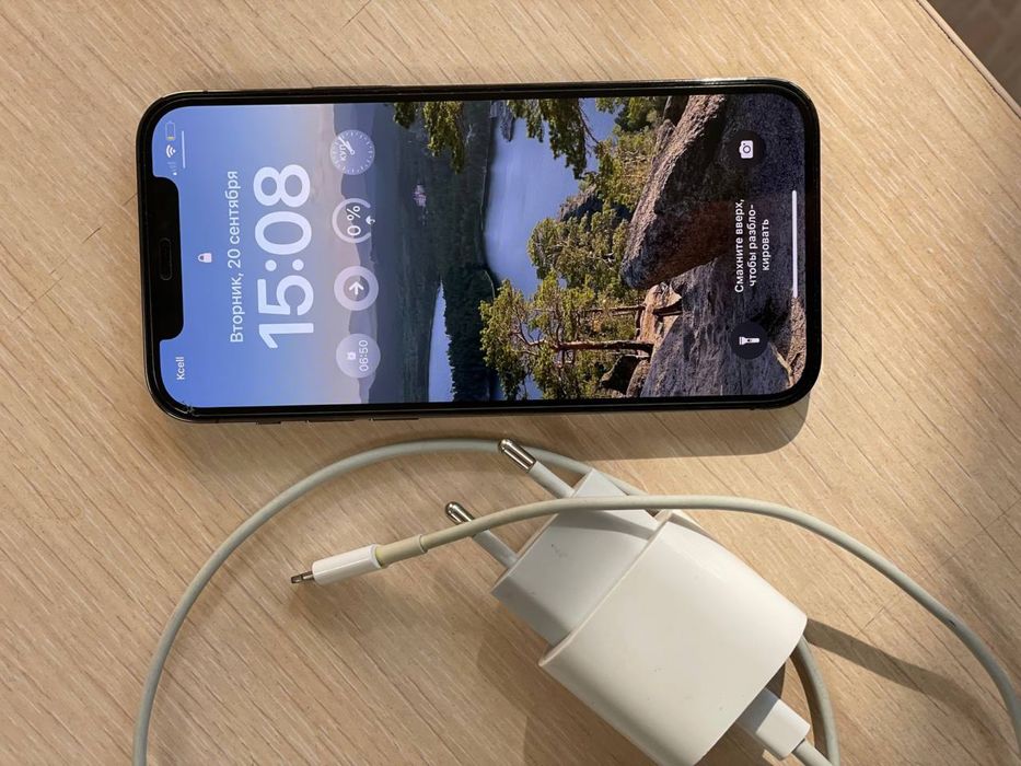 Продам Iphone 12pro + Airpods 2