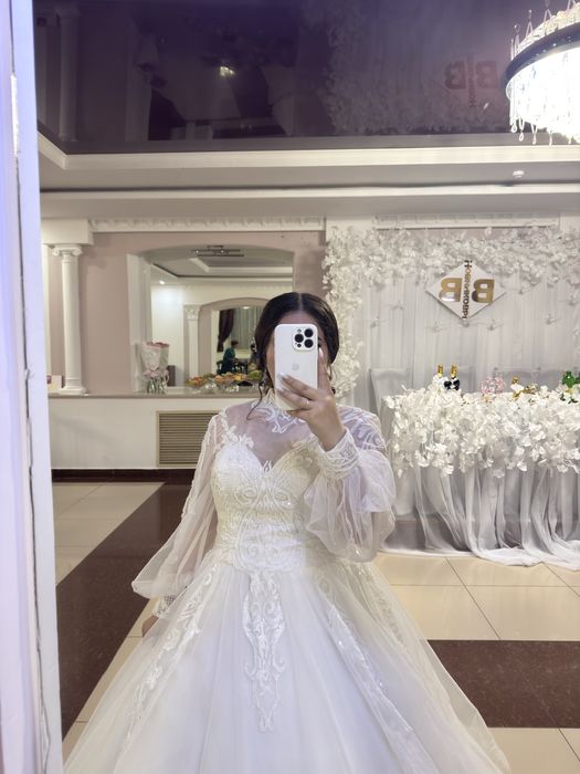 Продам платье свадебное