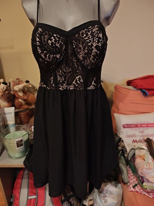 Черна къса рокля