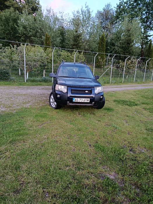 Vând mașină Land Rover