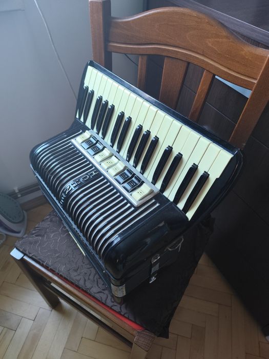 Acordeon Hohner tango ll