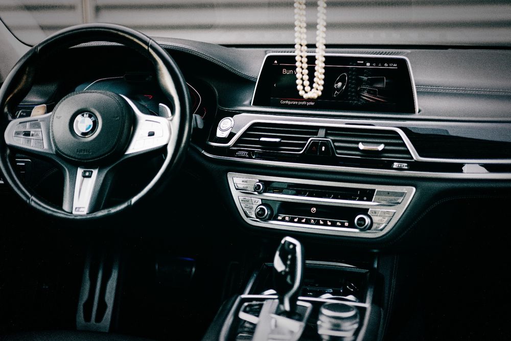 Bmw Seria7 / 7 30xDrive/M pachet