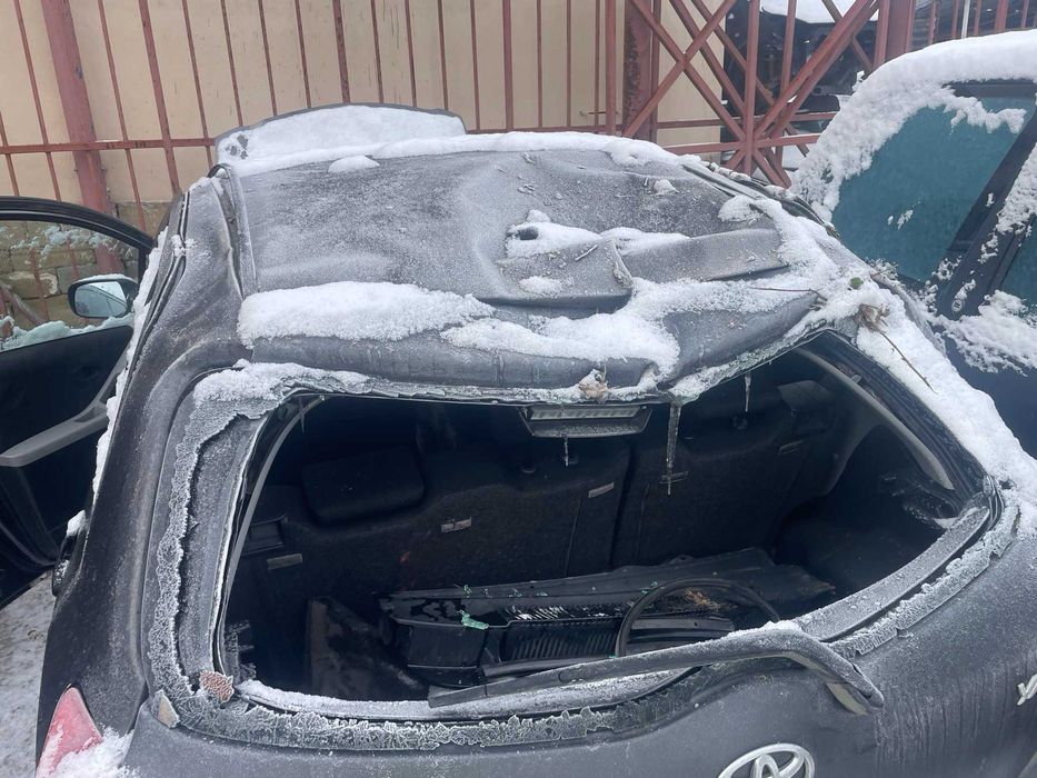 Toyota Yaris 1.3VVT-I / Тойота Ярис 1.3 бензин 2009 година на части