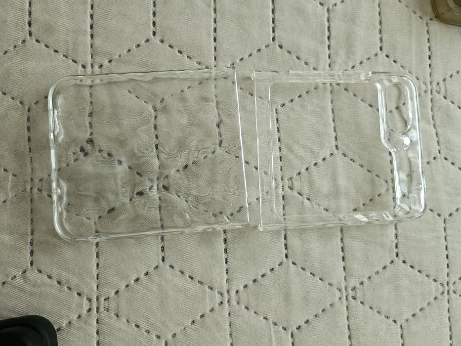 Калъфи за телефони зед флип 5 и галакси А22 5г