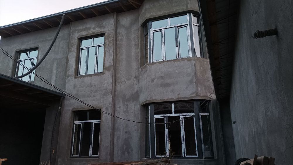 Изготовление и установка пластиковых рамиы, двери