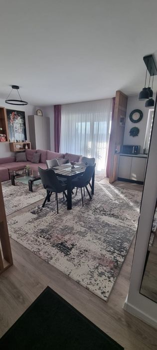 Se vinde apartament cu 2 camere