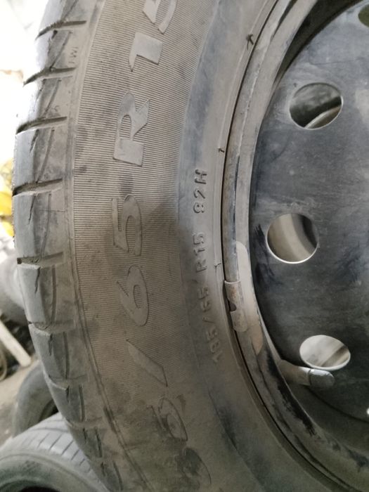 Продам летние Шины Pirelli