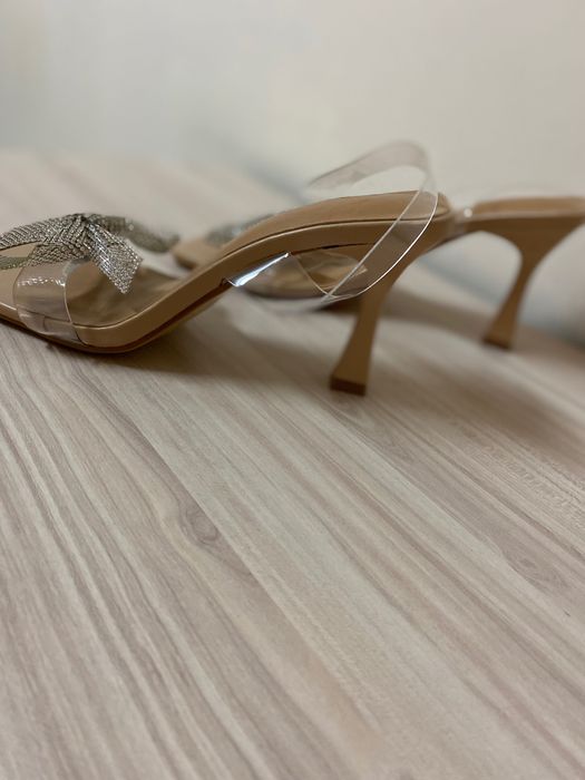 Дамски обувки на ток