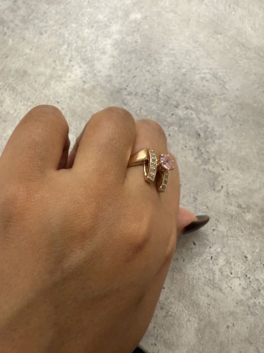 Золотое кольцо 16.5 размер 585 проба