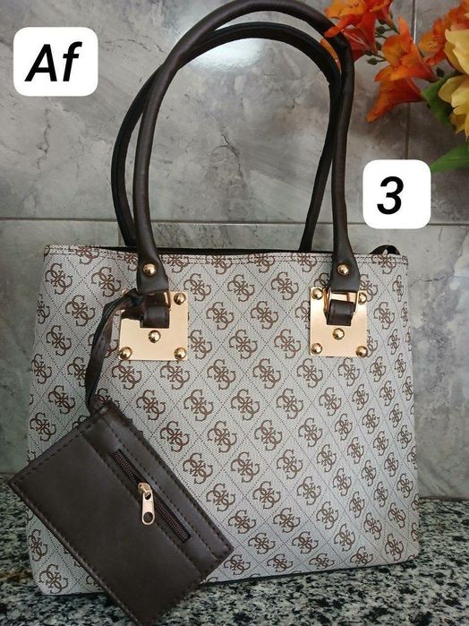 Gentuțe si rucsacuri