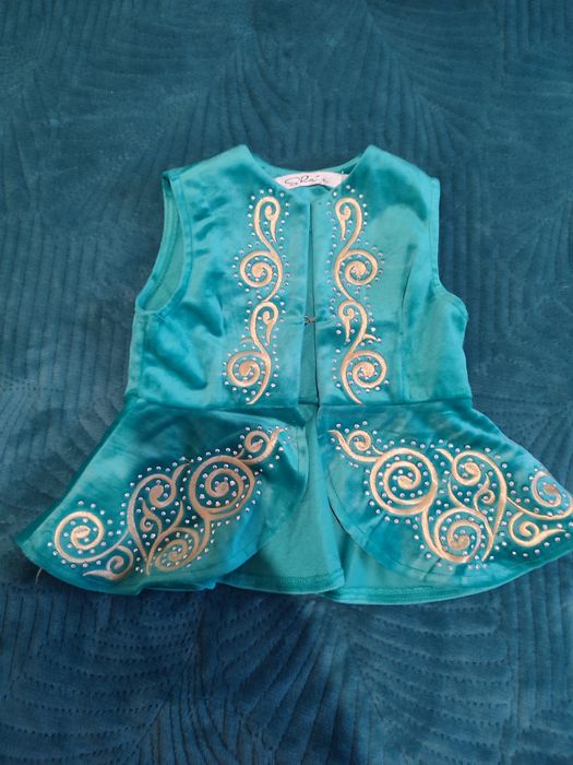 Продам национальную жилетку