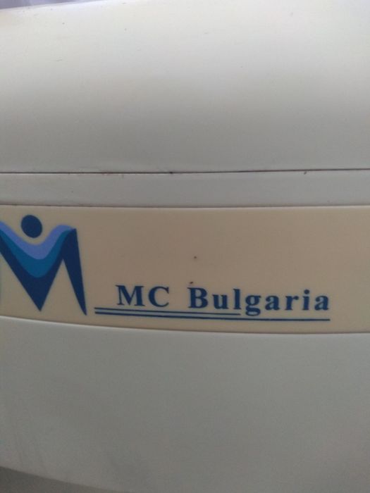 Деспенсер за вода .