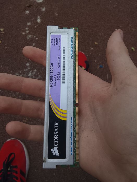 2 Оперативки ddr3