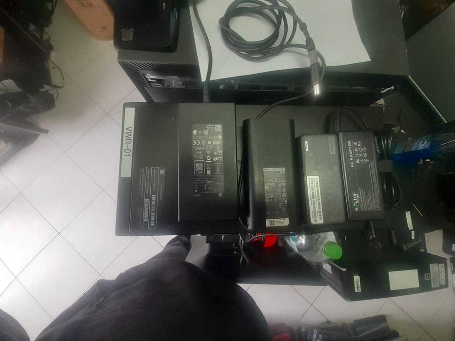 incarcatoare laptop orice marca dell, hp, asus, lenovo, acer, sony