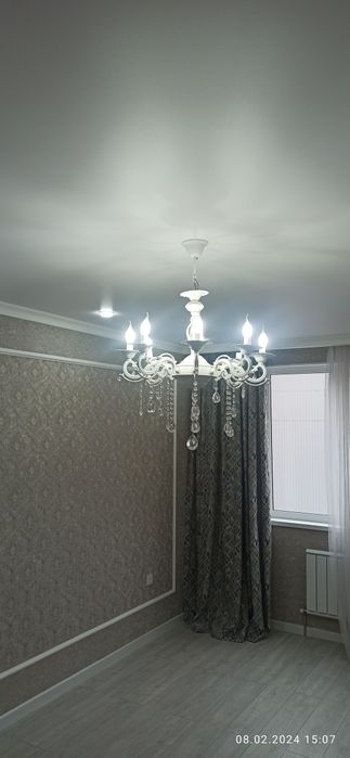 Продам люстры. Самовывоз.