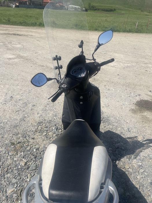 Vand scuter Kymco 125