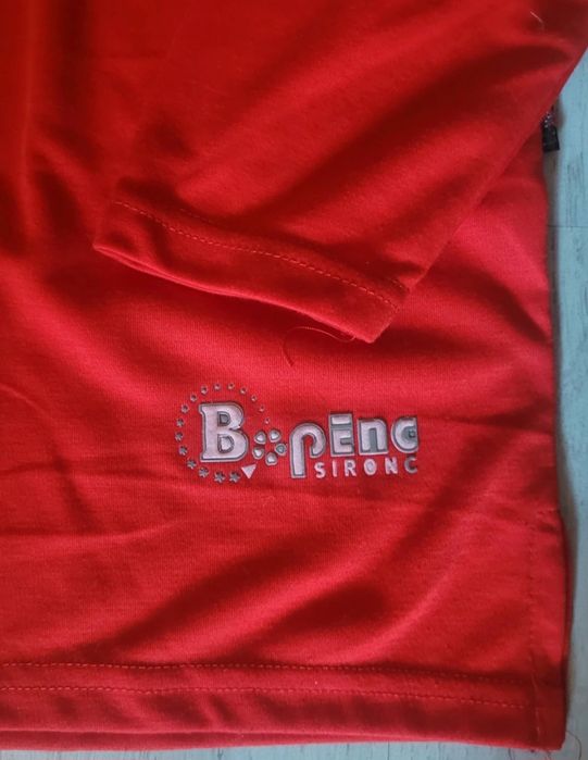 Bluza cu maneca lunga rosie