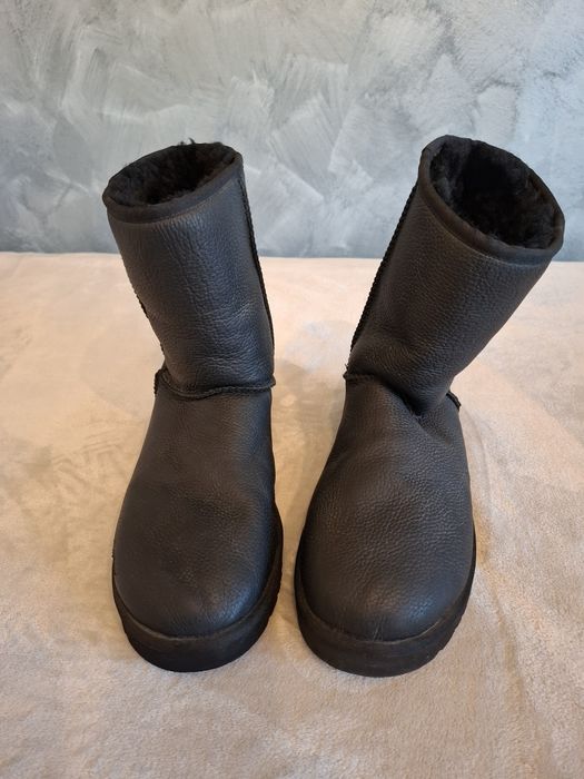 UGG Barbati originale marime 47