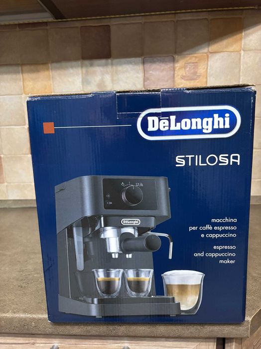 Кофеварка DeLonghi EC230.BK