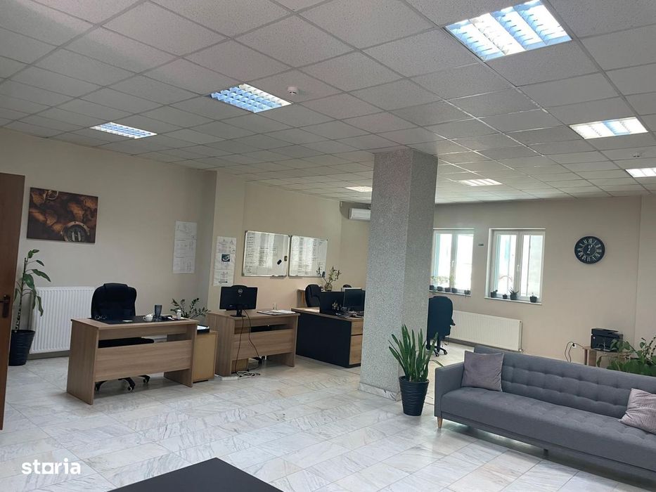 Închiriez spațiu comercial-Zona centrală