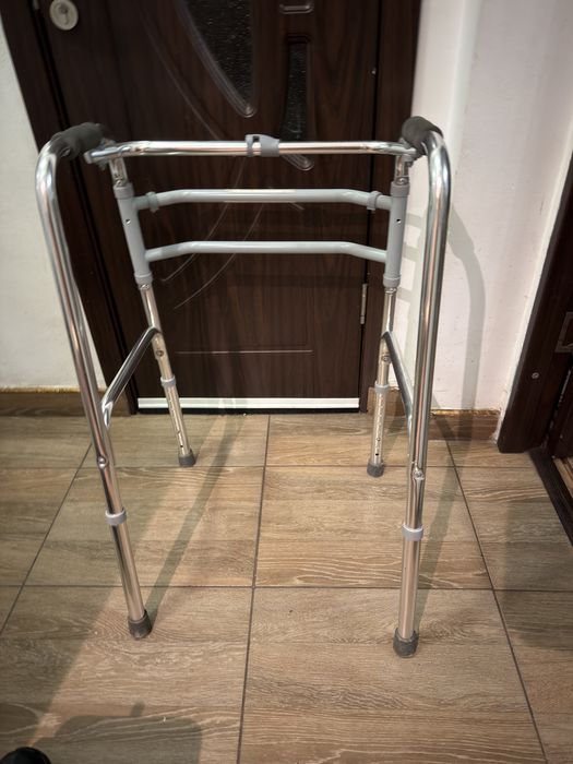 Cadru deplasare din aluminiu reglabil