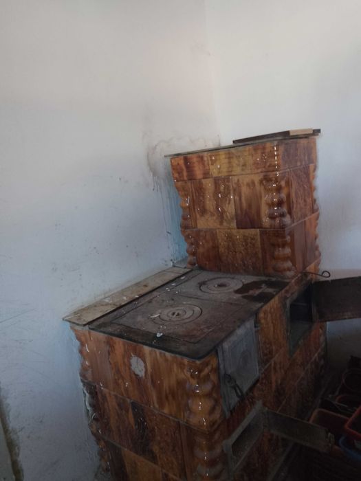 Vând sobă de teracotă calitate