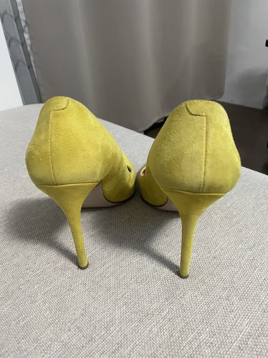 Pantofi stiletto Musette, piele intoarsa galben, marimea 40