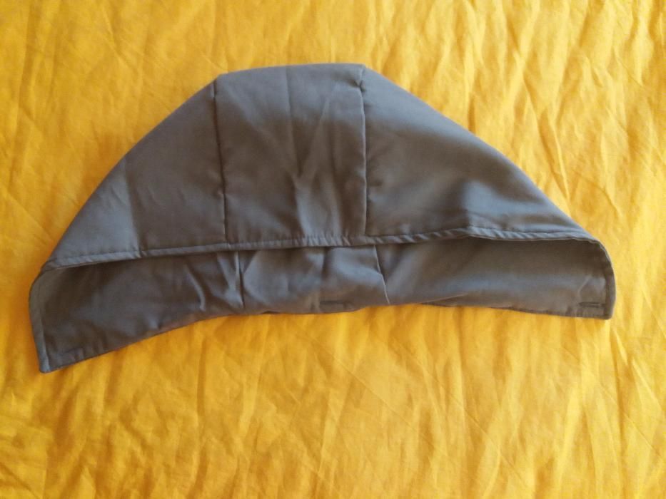 дамски зелен шлифер с допълнителни махащи се подплата и качулка