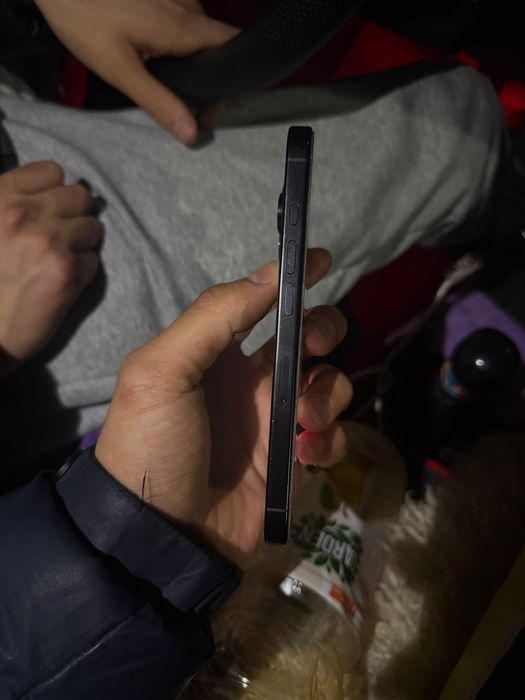 iPhone 16Pro продам