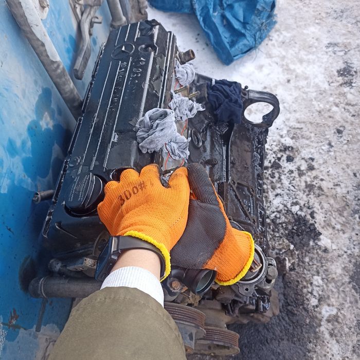 ДВС М102 Мерседес 124/190