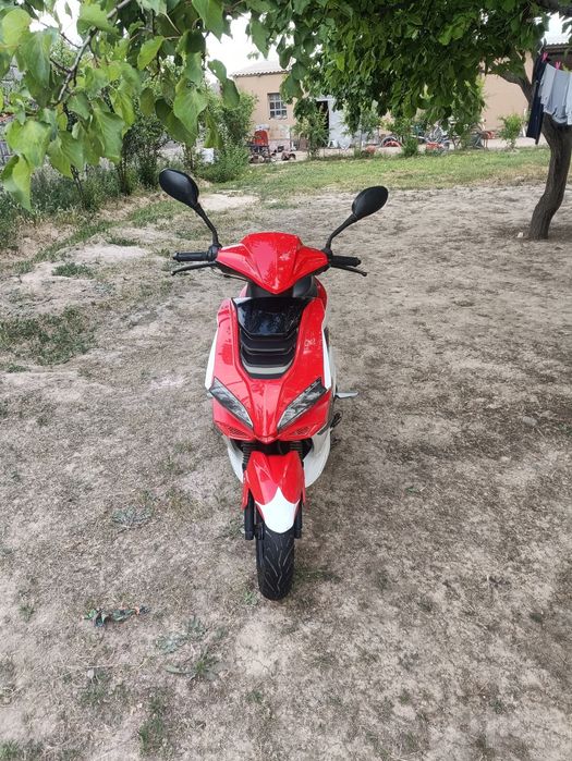 skuter r2 italia