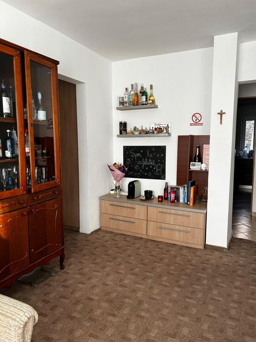 Inchiriez apartament zona  buna, cartier Zorilor