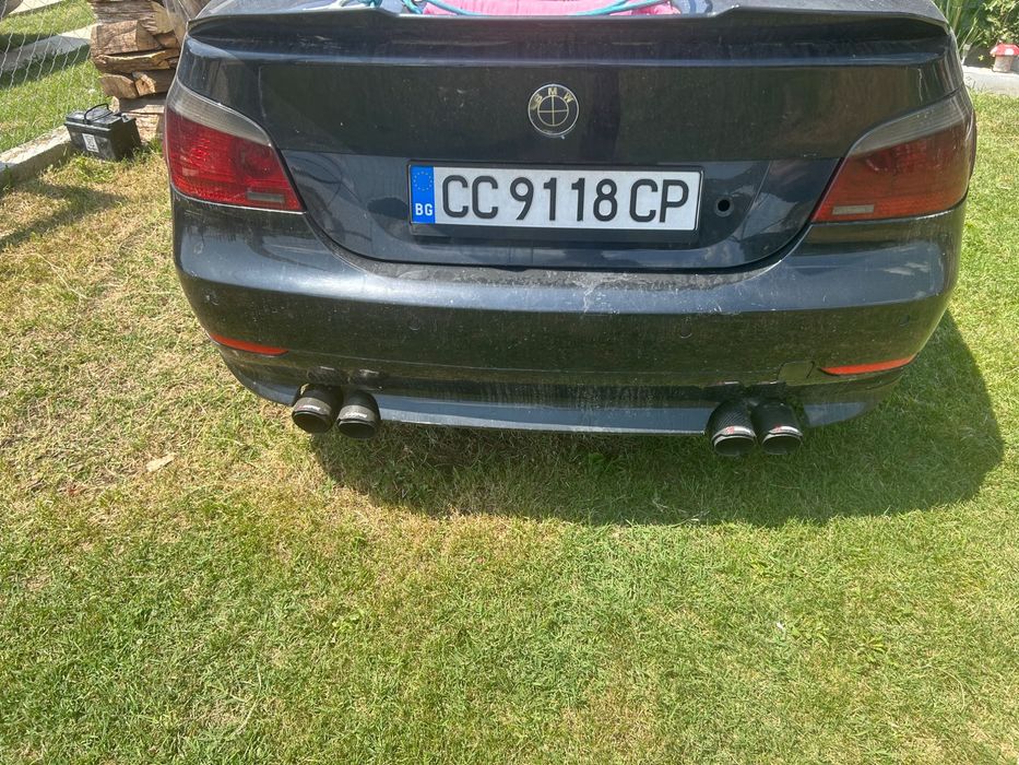 Vând sau Schimb Bmw E60 535D 272Cp cutia de viteze în avarie
